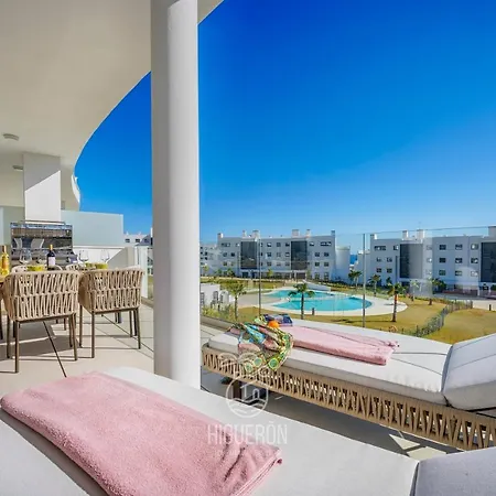 Exclusive. Location. Sea Views. Higueron West Apartamento Málaga